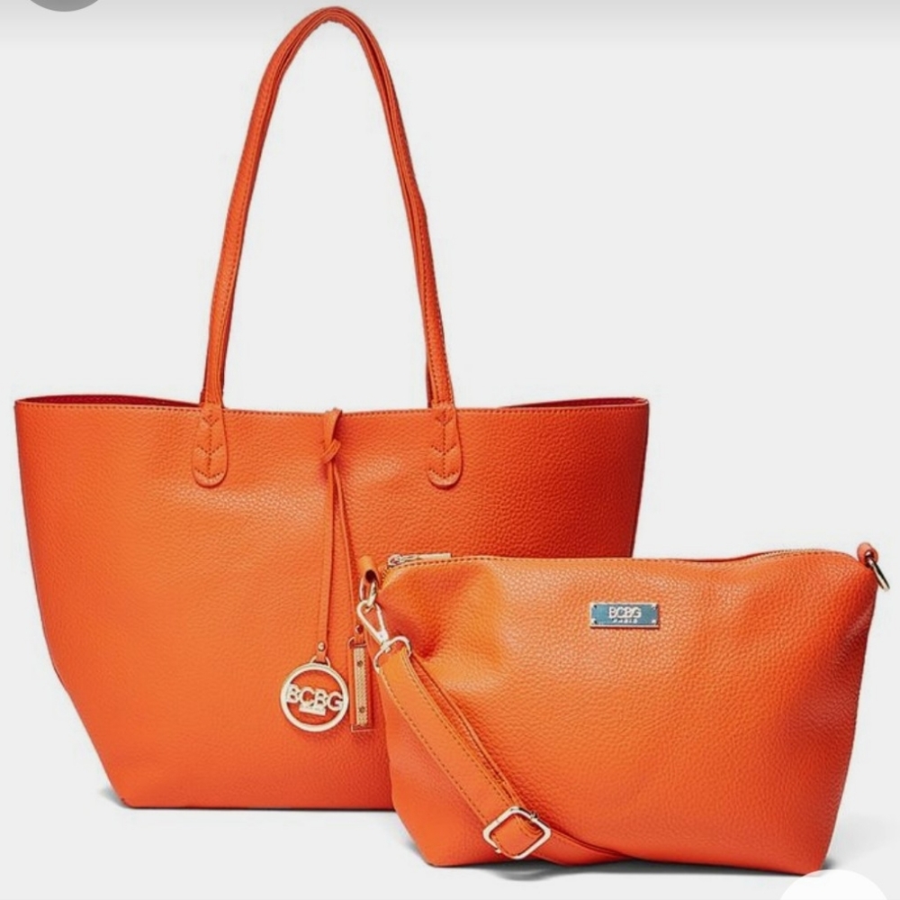 BCBG 2 Piece Reversible Purse and Tote